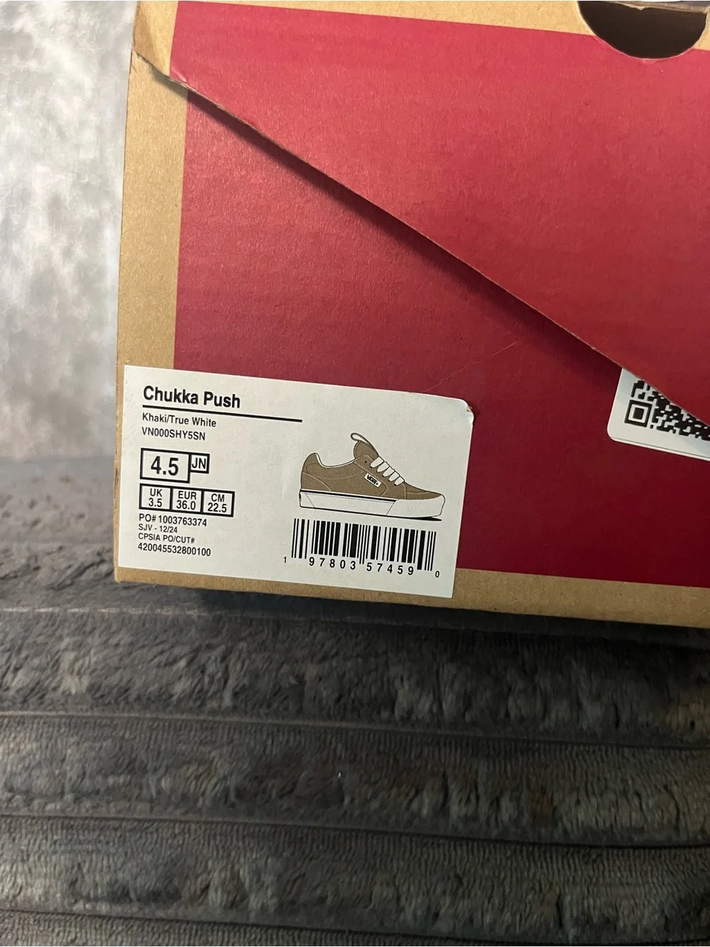 Vans Chukka Push Low-Top Sneaker in khaki 4.5 Y new in box unisex